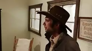 فاسق صنم البهجة في الثلاثي المتشددين