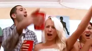 الاطفال يحصلون على مهبلهم جميل سحق