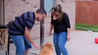 زوجين الهواة الحقيقي يحاول يتأرجح لأول مرة
