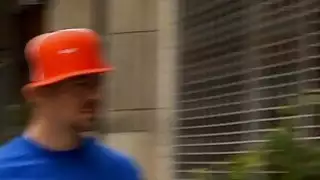 الثلاثي عارضة مع اندي سان ديماس وكوكو فيلفيت
