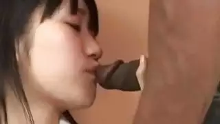 ايمي شيراز في الثلاثي بين الأعراق