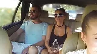 الانفجارات وهمية سائق سيارة أجرة الإناث على الكاميرا