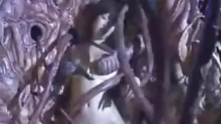 Tentacles تبا في سن المراهقة في الكهف الغريبة!