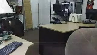 زوجة يحصل حتى مع زوجها الرهيب