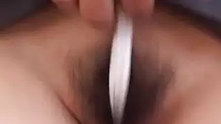 المعلم الياباني اصابع الاتهام