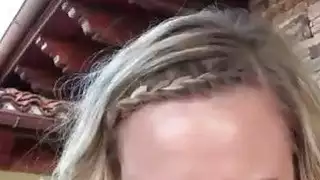 أفضل الصديقات تجريد والخروج
