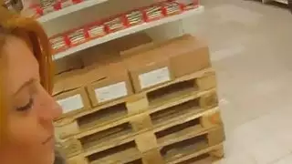 عاري الصدر ريناتا حدب ديك سكرتيرات في بوف