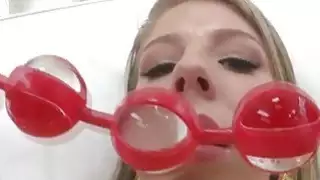 فاتنة جميلة العفة لين الحصول على عمق