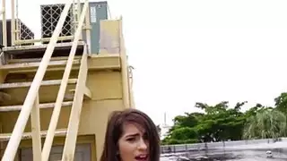 مفلس Joseline مدت لها الأحمق