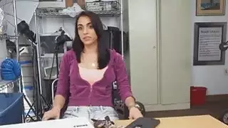 جيسي يجتمع ديك أسود كبير في الصب