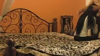 الأبنوس حبيبتي اخترقت عمق كبير من الديك الأبيض