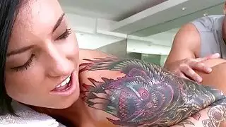 الجمال يسأل عن التدليك