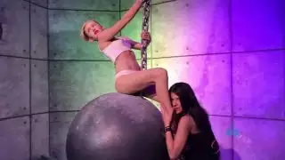كل من سادي BTS