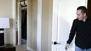 لها شقيق Fiances و Casey Calvert هل ال مقرف