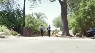 مذهل إيفا لونغ في الملابس الداخلية السوداء الصراخ لرفع مكانة الجنس مع رفاقا بين الأعراق