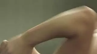 كايدين كروس هي امرأة عسكرية