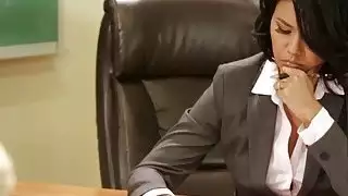 حار جدا المعلم دانا Vespoli يلعق كس الطالب قبل الملاعين الحمار الخاصة