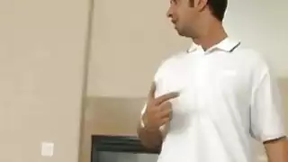 كبير الثدي من طراز كوغار لديه متعة مع زوجته ديك كبيرة