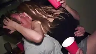 دراسة الانفجار بدم بارد مع cuties جدا