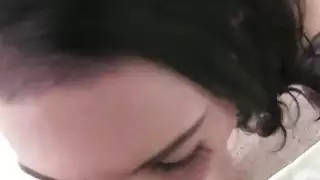 وشم ايمو وقحة راشيل مادوري يحصل بوسها انتقد