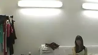 18yo مثير الساقين انتشار لأول مرة