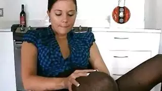 فاتنة هو الحصول على النفق الحب لها سحق