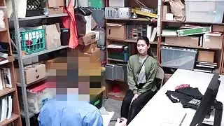 اليشم نوير لا يوجد الهروب من الضابط
