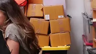 يعطي PI مزيف قرنية معالجة خشنة ل صغيرتي سمراء مراهق Shane Blair