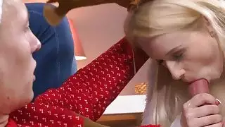 الثدي الطبيعية الوحش جبهة مورو fucks شاب guy