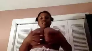 مثير الأبنوس XXX نجمة مازيراتي مع غير واقعي natual 34JJ الثدي ALIVEGIRLcom