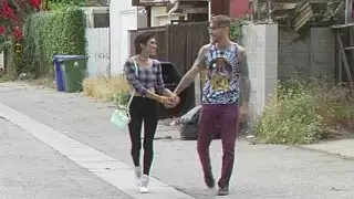 يحصل التدمير في سن المراهقة