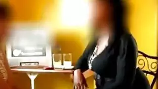 الهواة أفريقي فاتنة يسر صديقته السوداء السمين