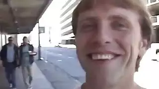 طويل القامة العسل شقراء جبهة مورو يلعب مع نفسها بينما cummed في