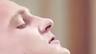 مشى خطوة ابنة أوليفيا لرؤية كيلا تأخذ ديك كبيرة