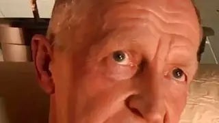 للأسف بول أكثر اهتماما في اللغز له في هذا