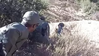 المكسيكي الأنيق والديك الأسود