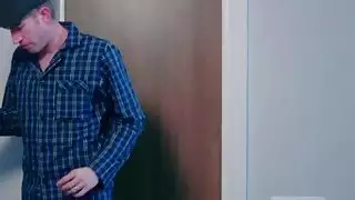 في سن المراهقة فاتنة Alessa يحصل لها الحمار ضيق خبطت من قبل زوجها