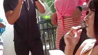 حزب العربدة غرفة نوم مع ثلاثة أطفال