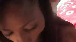 اجمل اتينا تظهر من أي وقت مضى مذهلة اللسان المهارات