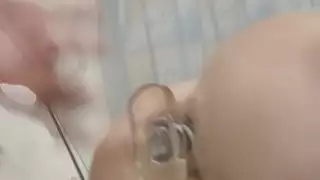 قرنية فاتنة الساخنة Faina الحصول على الرطب والبرية