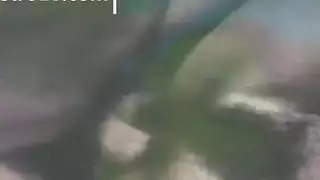 stunnigly الساخنة الرجعية اللسان
