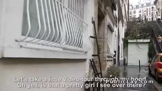 الهواة الفرنسية مفلس وامض في الأماكن العامة