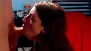 لطيف ولكن بصورة عاهرة في نفس الوقت