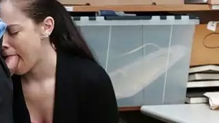 Bobbi Dylans ضيق كس مشدود على الكرسي