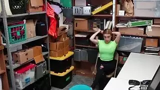 ضابط LP يدمر على اليكسا Rayes كس