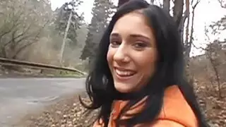 كتي هو الحصول على لها المهبل بذيء ملعوق لا معنى له