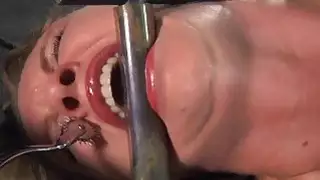 تعذيب حبيبتي الصغيرة