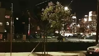دعونا نرى كيف حميم هذه الثلاثي مثليه ، حيث يشتكي كل بالتناوب