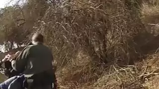في العودة للحصول على مساعدة لعبور الحدود