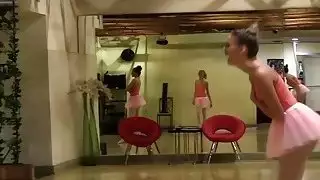 besties لعق بعضها البعض الهرات